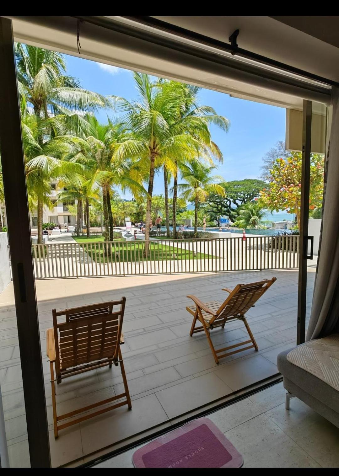 By The Sea Batu Ferringhi Beach Front Apartment Suite Екстер'єр фото